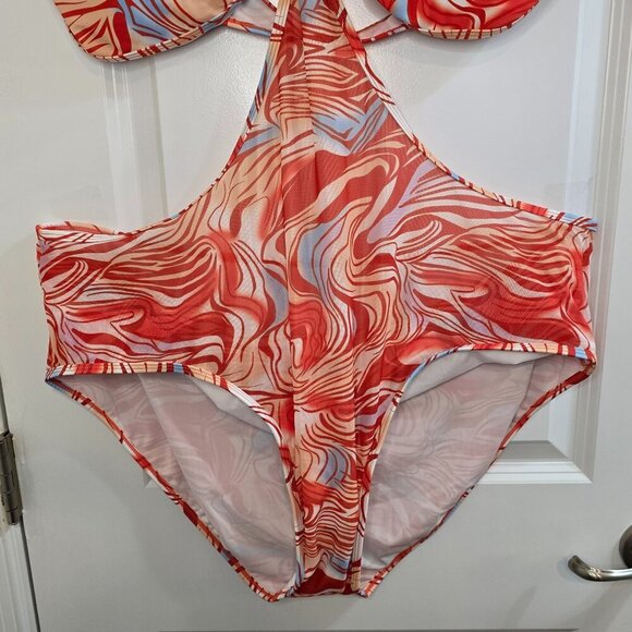 Fashion Nova Lyla Halter 1 Piece Swimsuit - Coral/Combo - NWT - Picture 5 of 8